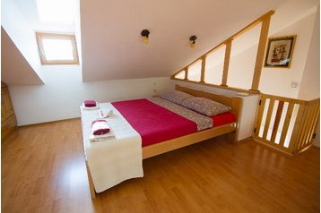Črna gora Privát Lepetane, Eksterier